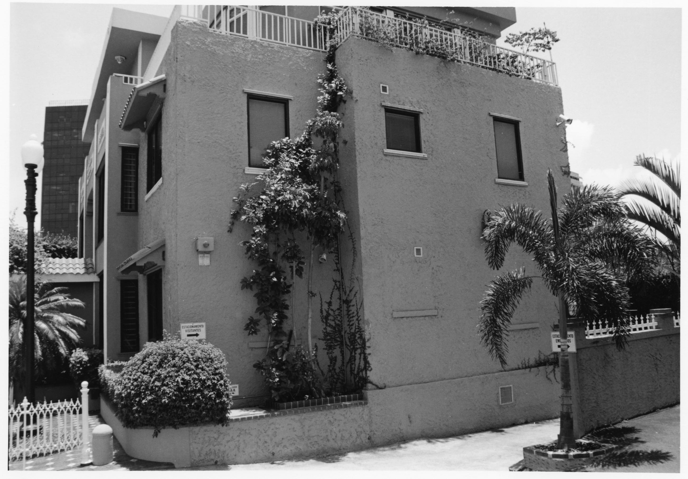 Figueroa Apartment Building – 00001124